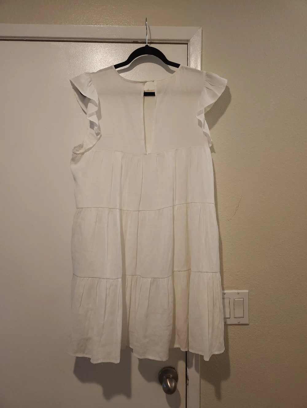 White Flowing Dress - Picture 3 of 5